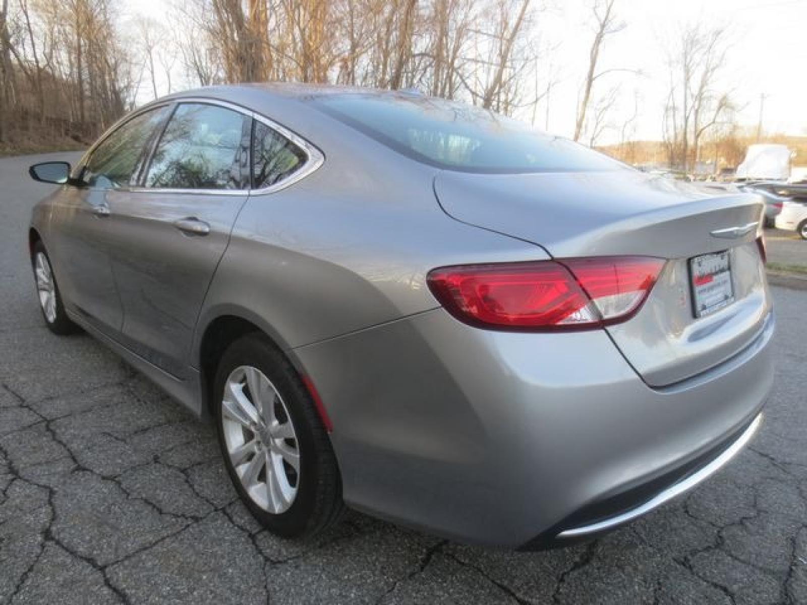 2015 Chrysler 200 Limited (1C3CCCAB9FN) with an 2.4L L4 DOHC 16V engine, 9-Speed Automatic transmission, located at 270 US Route 6, Mahopac, NY, 10541, (845) 621-0895, 41.349022, -73.755280 - Photo #4